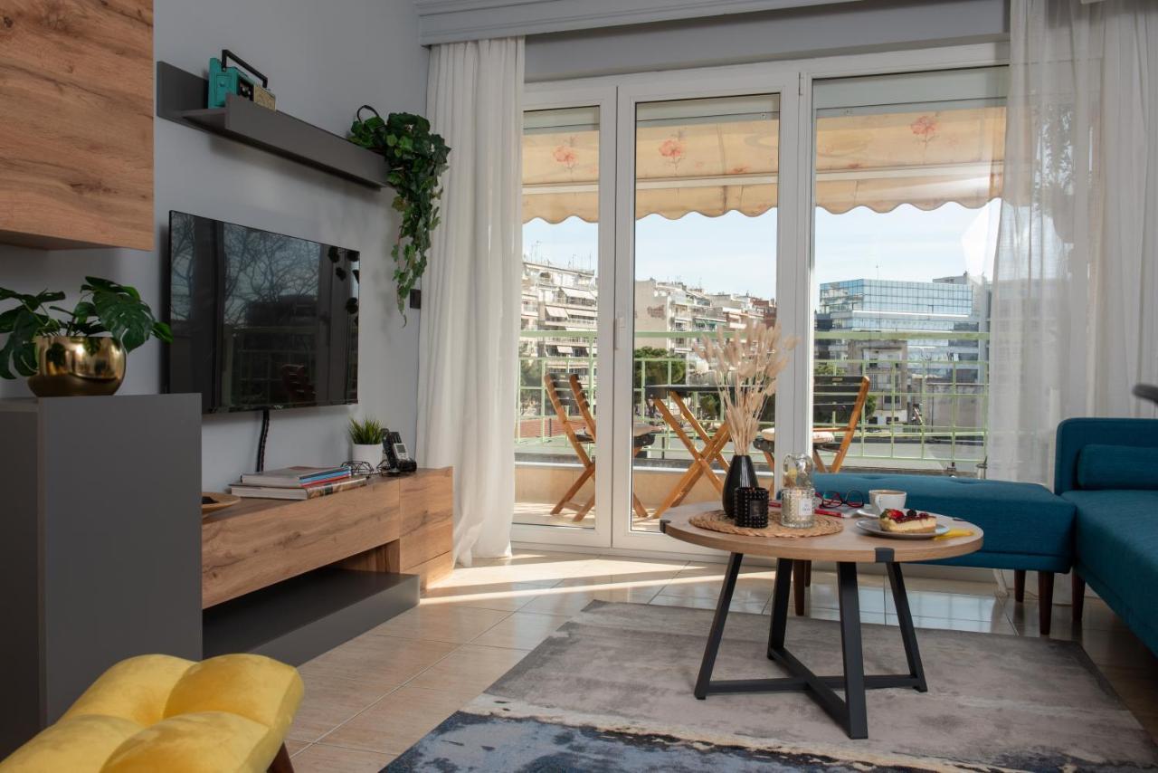 "Orpheus' Apartment" View And Parking Near The Center Tesalonika Bagian luar foto