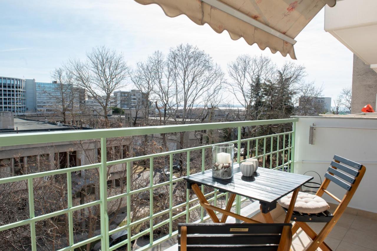 "Orpheus' Apartment" View And Parking Near The Center Tesalonika Bagian luar foto