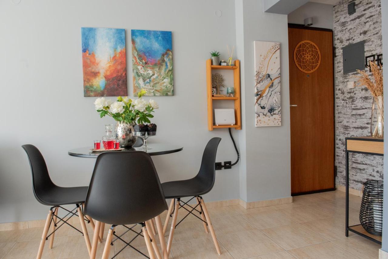 "Orpheus' Apartment" View And Parking Near The Center Tesalonika Bagian luar foto